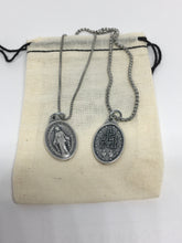 Load image into Gallery viewer, The Miraculous Medal of Blessed Mother in Spanish 1 inch